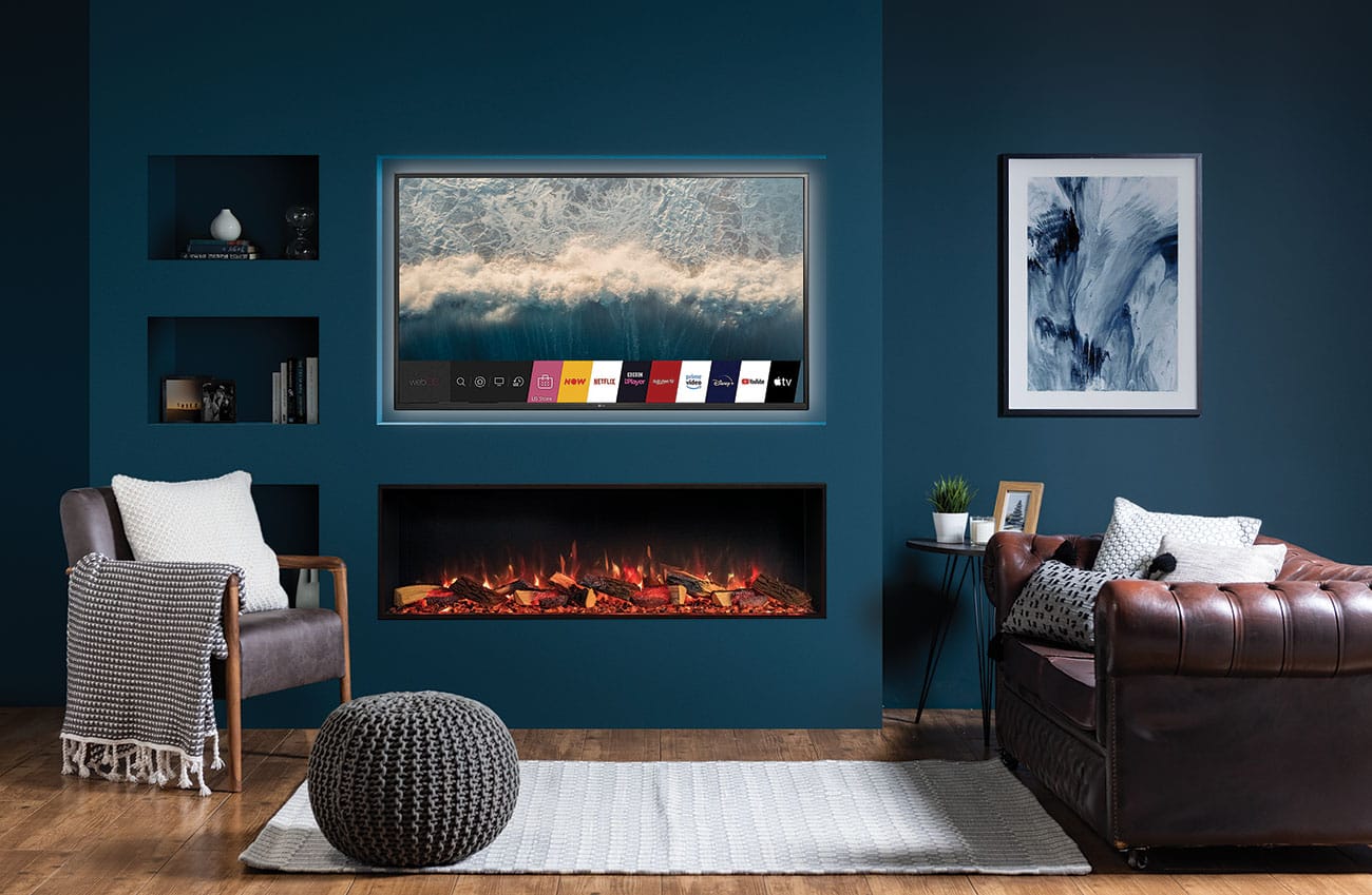 Panoramic Media Wall Fire